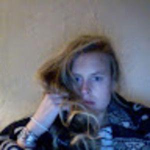 Meet your Posher, Abigail